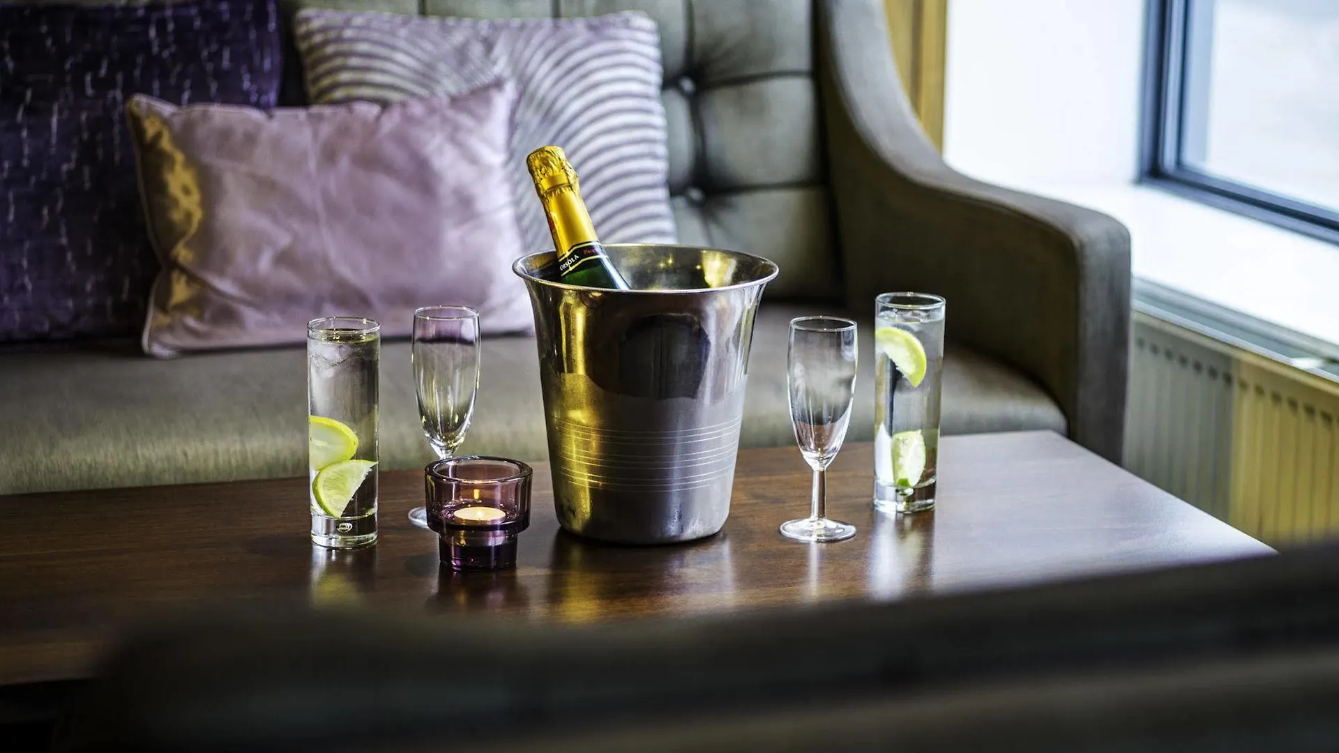 Four Points By Sheraton Edinburgh 4*,